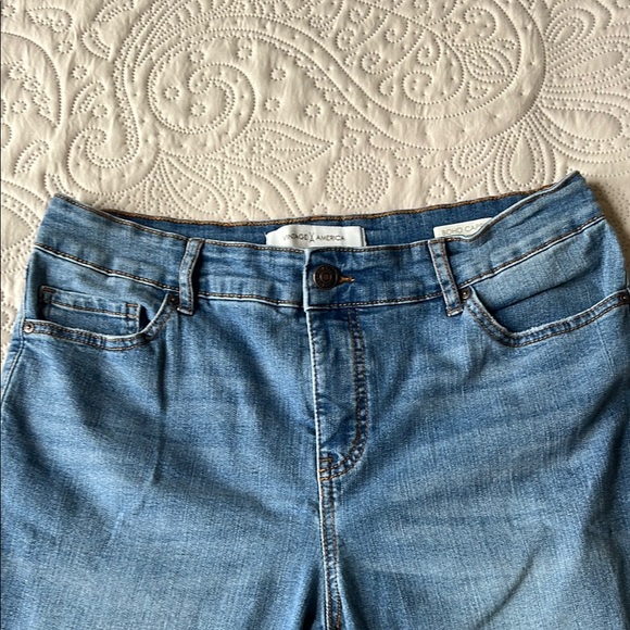 Light Blue Denim Jeans - Picture 3 of 4